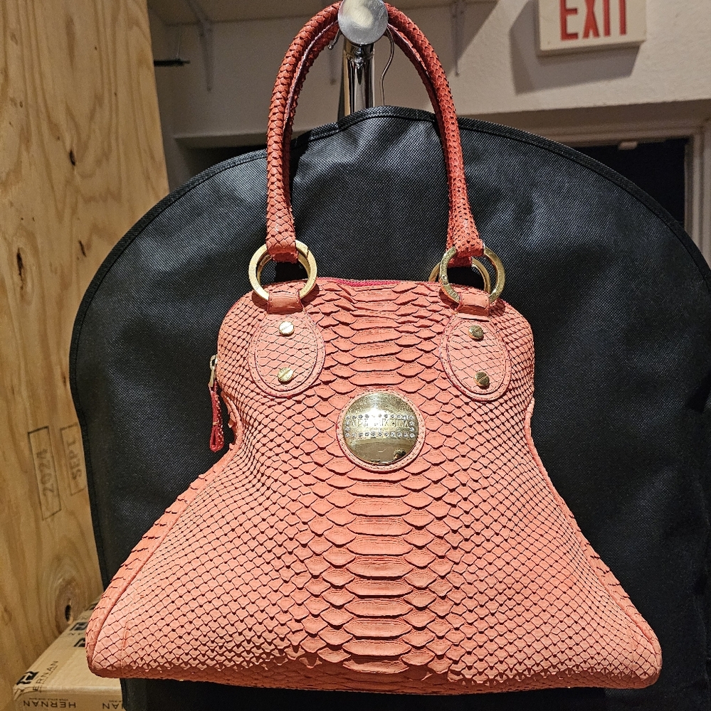Ape Regina Python purse